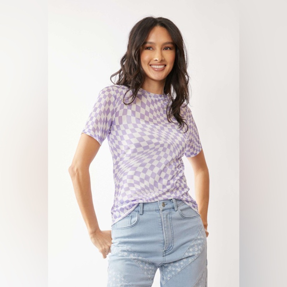 🟠 363B-LAVENDER. Checkered Mesh Short Sleeve Top